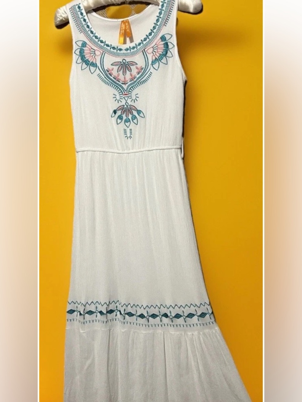 Magic Brand Dress S White Embroidered Sleeveless Fully Lined Boho Hippy Sundress